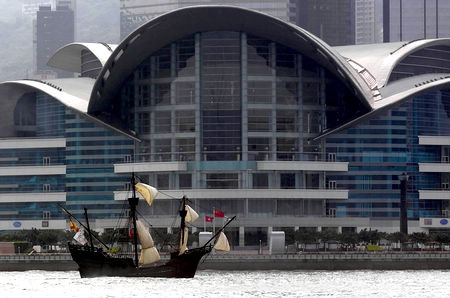 香港会展中心需扩建迎挑战